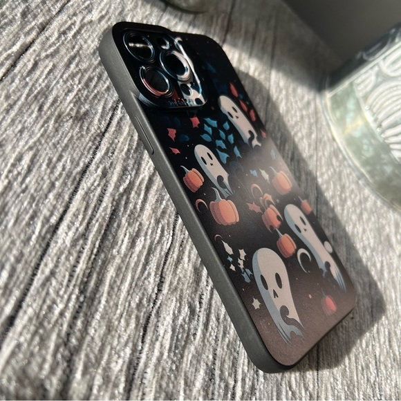 iPhone 13 Pro Max Ghost‎ Cell Phone Case - Picture 4 of 4